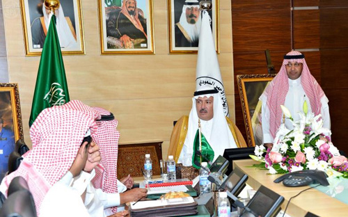الأمير فيصل بن عبدالله يرأس اجتماع اللجنة العليا لأعمال الحج 