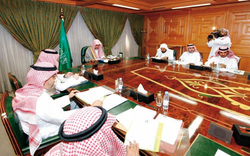 آل الشيخ  يرأس اجتماع اللجنة العليا لأعمال الوزارة في الحج 