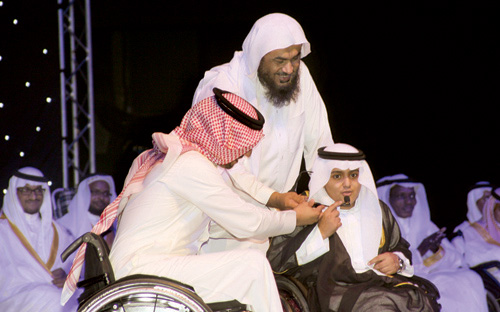 طفل الإعاقة الحركية مخاطباً سمو الأمير: 
