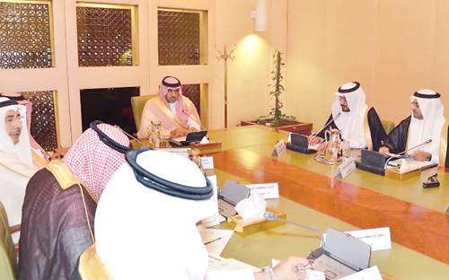 الأمير تركي بن عبدالله استعرض سير العمل في مشروعات الإسكان بالرياض 