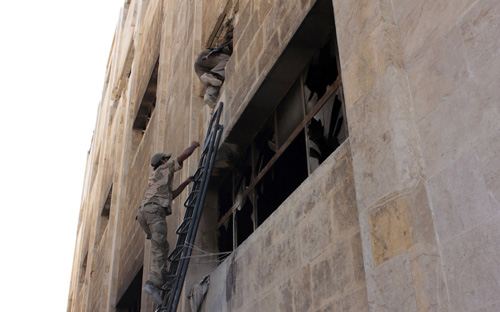 المرصد السوري : قذيفة مورتر تصيب مجمع السفارة الروسية في دمشق 