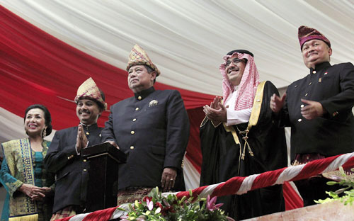 الرئيس الإندونيسي يفتتح دورة ألعاب التضامن الإسلامي 