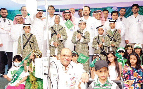 مركز الأمير فيصل بن بندر للأورام بالقصيم يحتفل باليوم الوطني 