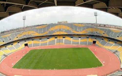 وفد «فيفا» يعاين ملعب الدفاع الجوي لاستضافة مباراة الإياب بين مصر وغانا 
