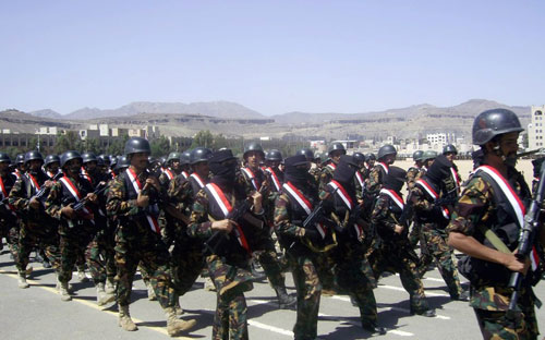 الجيش اليمني يحاصر عناصر من القاعدة جنوب اليمن 