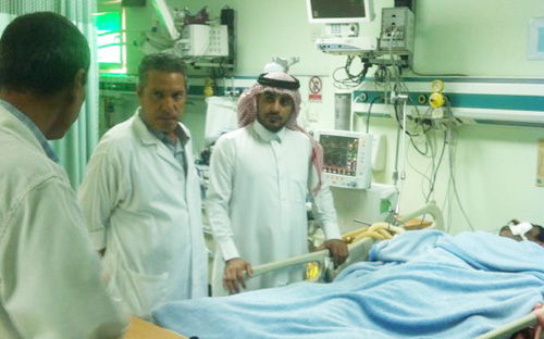 الإخلاء الطبي ينقل رجل الأمن المصاب بوادي الدواسر إلى الرياض 