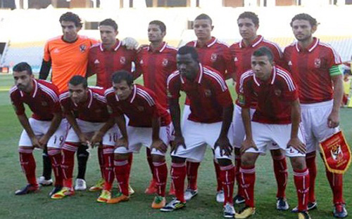 الأهلي المصري يصطحب 22 لاعباً لمواجهة القطن الكاميروني قبل نهائي أبطال إفريقيا 