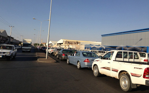 مطالبات بفتح مقر لإدارة المرور في معارض السيارات بحائل 
