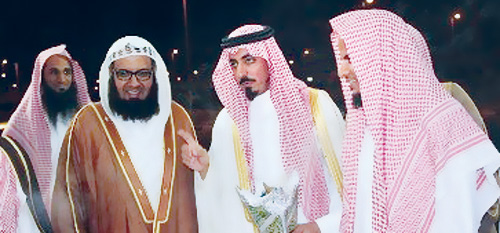 سمو الأمير سعود الكبير يزور تعاوني البجادية 