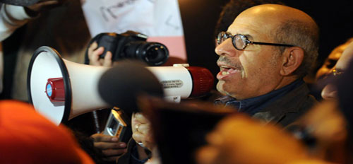 البرادعي يؤكد رهانه على الشباب لحل الأزمة المصرية