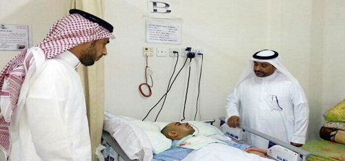 مستشفى النقاهة يعايد المرضى