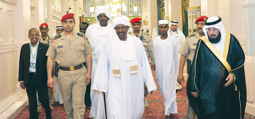 الرئيس السوداني زار المسجد النبوي 