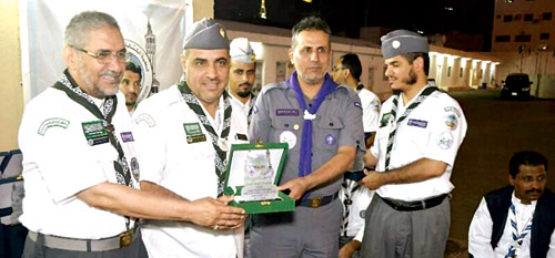 جمعية الكشافة تكرم العلي في الحج