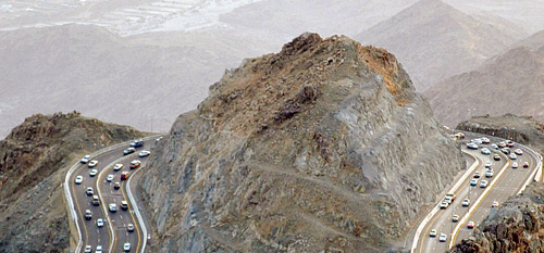 السياحة العائلية تزيد الإقبال على الطائف وقراها في إجازة عيد الأضحى