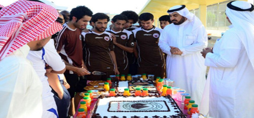 الجبلين يستأنف تدريباته بحفل معايدة