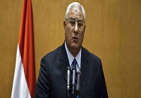 الرئيس المصري يعلن اليوم موعد الاستفتاء على الدستور