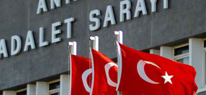 الحكومة التركية تبدي استعدادها لسحب مشروع قانون إصلاح القضاء 