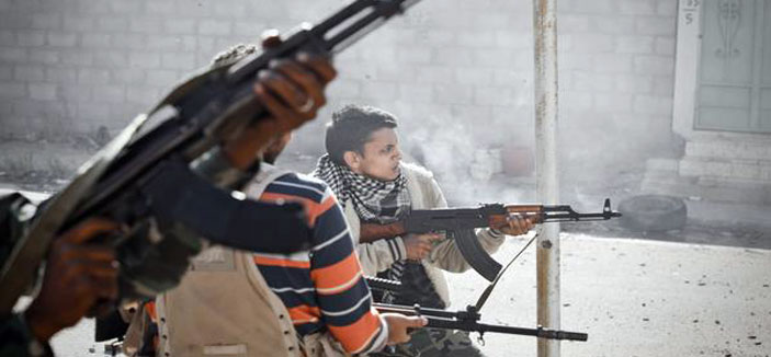مسلحون يستهدفون مقر محطتين تلفزيونيتين في مدينة بنغازي الليبية   