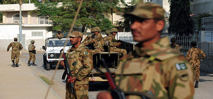 الجيش الباكستاني يقتل 5 مسلحين في منطقة قبلية 
