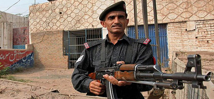 مقتل ثلاثة جنود باكستانيين في انفجار عبوة ناسفة 
