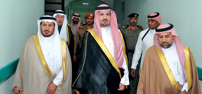 أمير منطقة الجوف يدشن تخصصي الملك عبدالعزيز ومستشفى الأمير متعب في سكاكا 