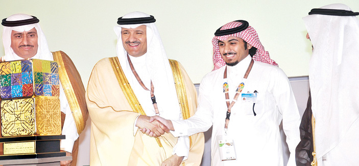 جائزة الأمير سلطان بن سلمان للتراث العمراني تفتح أبواب الترشيح لجائزة الطلاب والمهنيين 