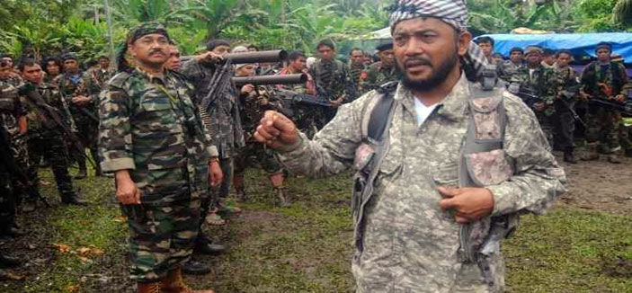 قادة جبهة مورو الإسلامية: الجماعة لن تحل رغم توقيع اتفاق سلام مع الحكومة الفلبينية 
