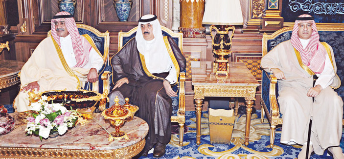 الأمير متعب بن عبد الله يرفع التهنئة لسمو الأمير مقرن 