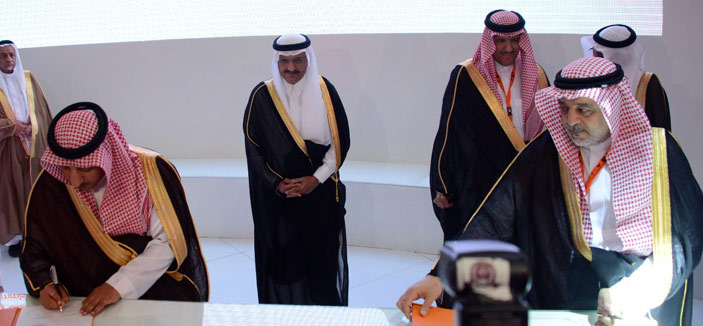 سلطان بن سلمان يرعى توقيع مذكرة تعاون بين هيئة السياحة وجمعية (إطعام) 