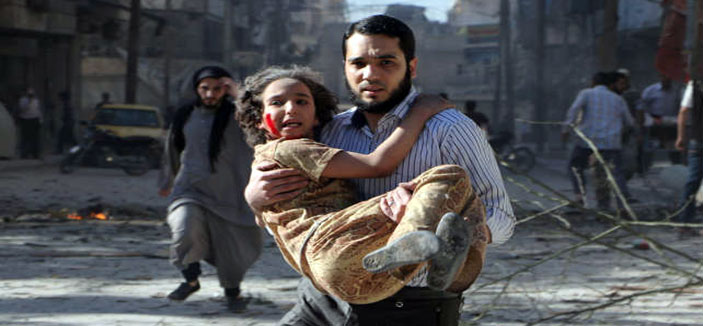 مقتل 15 مواطناً سورياً في قصف طيران النظام لمدرسة في حلب 