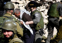 قوات الاحتلال تعتقل 21 فلسطينياً في الضفة والقدس