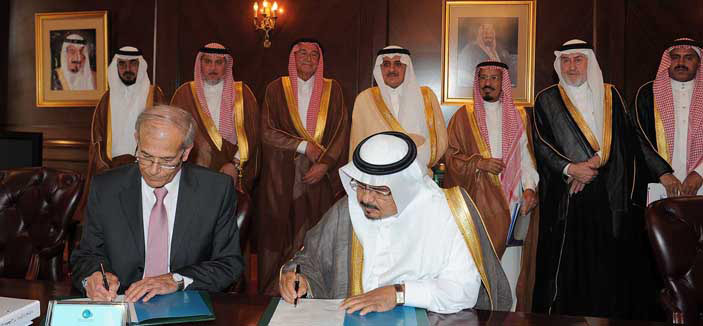 أمير تبوك يشهد اتفاقية الشراكة بين تعليم تبوك وجامعة فهد بن سلطان 