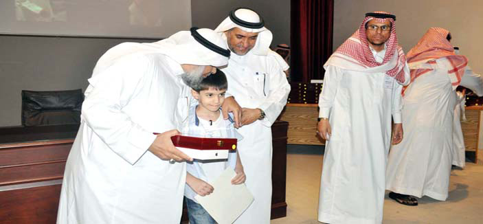 تعليم مكة يحتفي بـ200 طالب وطالبة تميزوا محلياً ودولياً 