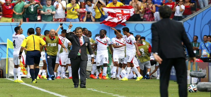 منتخبات أمريكا اللاتينية تحكم سيطرتها على كأس العالم بالبرازيل