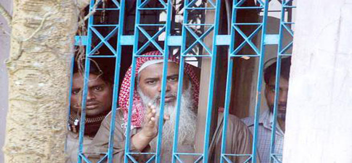 الإعدام لثمانية فجروا عبوة في 2001 ببنغلادش   
