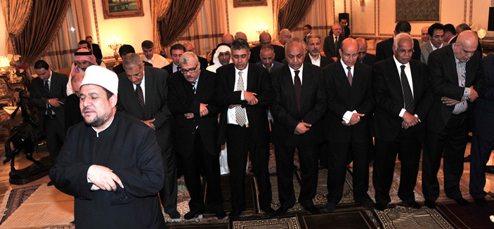 السفير قطان يقيم مأدبة إفطار تكريماً لرئيس الوزراء المصري 
