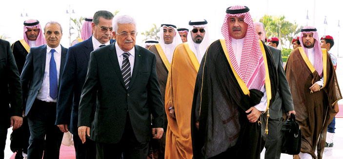 الرئيس الفلسطيني يغادر جدة 
