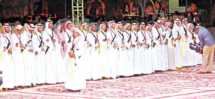 احتفالات ساحات منطقة قصر الحكم تختتم فعالياتها على إيقاع العرضة السعودية 