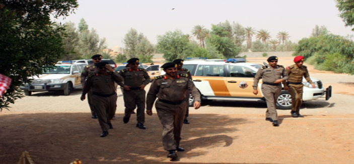 مدير شرطة منطقة حائل يتفقد القطاعات الأمنية بمحافظتي الغزالة والسليمي 