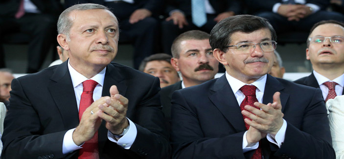 الحزب الحاكم في تركيا يصادق على رئاسة داود أوغلو للحكومة   