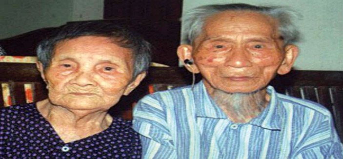 أكبر زوجين في آسيا يعيشان في فيتنام 