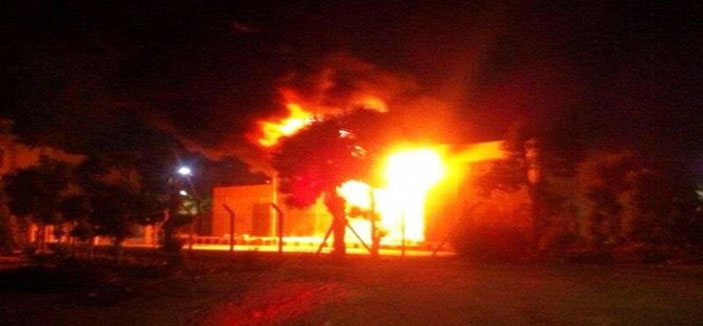 35 دقيقة لإخماد حريق في محول توزيع الكهرباء بحي الصحافة في الرياض 