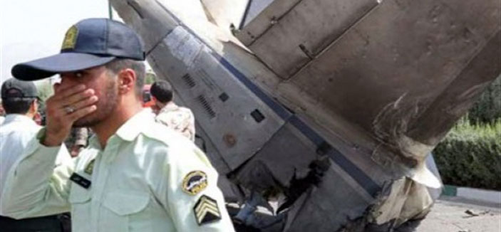 مقتل 4 ضباط شرطة كبار في حادث تحطم طائرة في إيران 
