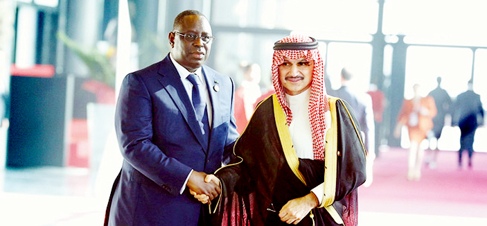 الأمير الوليد يحضر القمة الفرانكفونية بدعوة من رئيس السنغال 