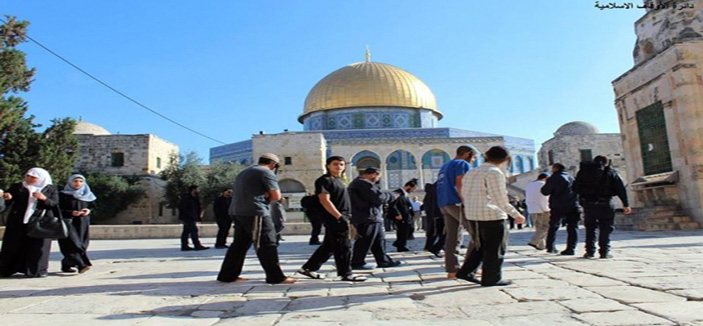 المسجد الأقصى يشهد اقتحامات يهودية جديدة 