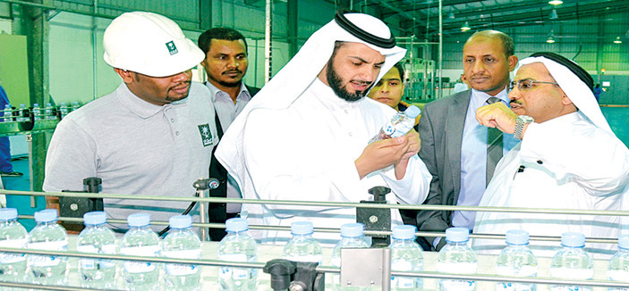 مدير عام الهيئة السعودية للمدن الصناعية يزور مصنع «رذاذ» 