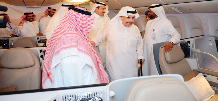 رئيس هيئة الطيران المدني يدشن طائرة «السعودية» الجديدة من طراز بوينج 