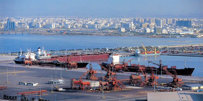 «الموانئ» تدشن أول قاطرة بحرية بميناء جدة الإسلامي 