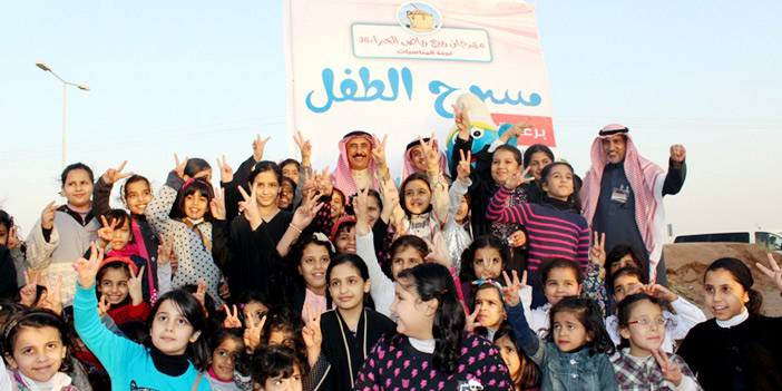 «فرحة الطفل» بمهرجان الربيع في محافظة رياض الخبراء 