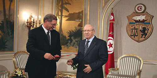 تونس.. مفاوضات مكثفة ومحاولات لإعادة توزيع الحقائب الوزارية 